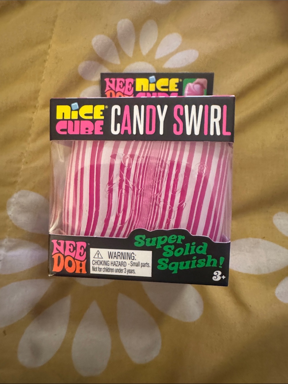 Nee doh Nice Cube Candy Swirl Super Solid Squish - Pink